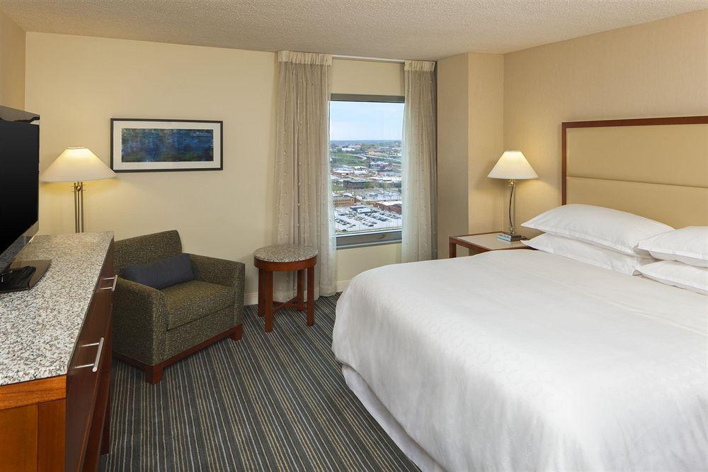 Sheraton Kansas At Crown Center