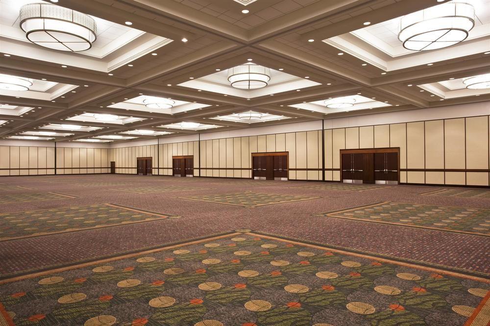 Hotel Sheraton Kansas At Crown Center 4*