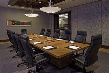 Sheraton Kansas At Crown Center 4*