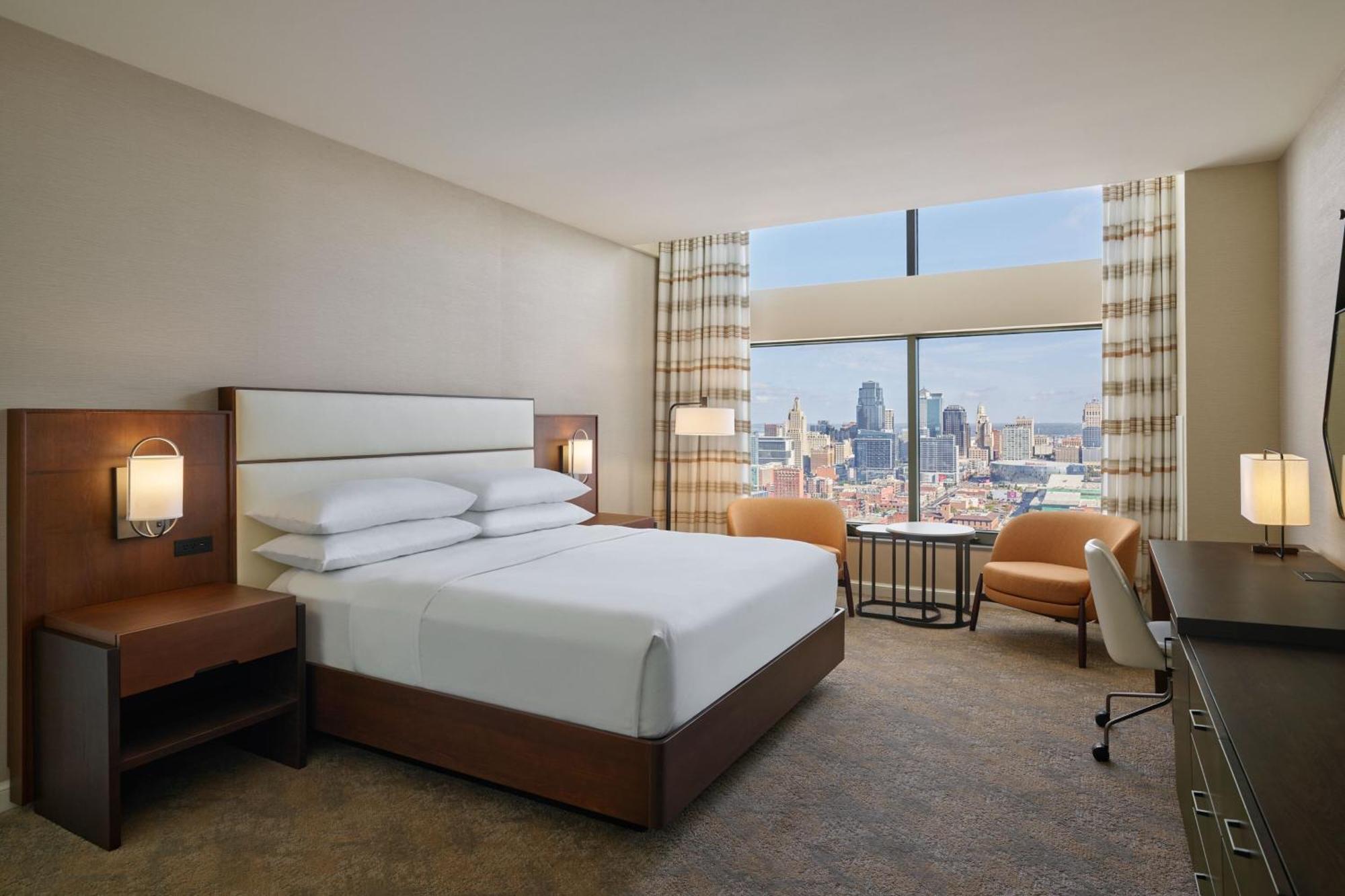 Hotel Sheraton Kansas At Crown Center 4*
