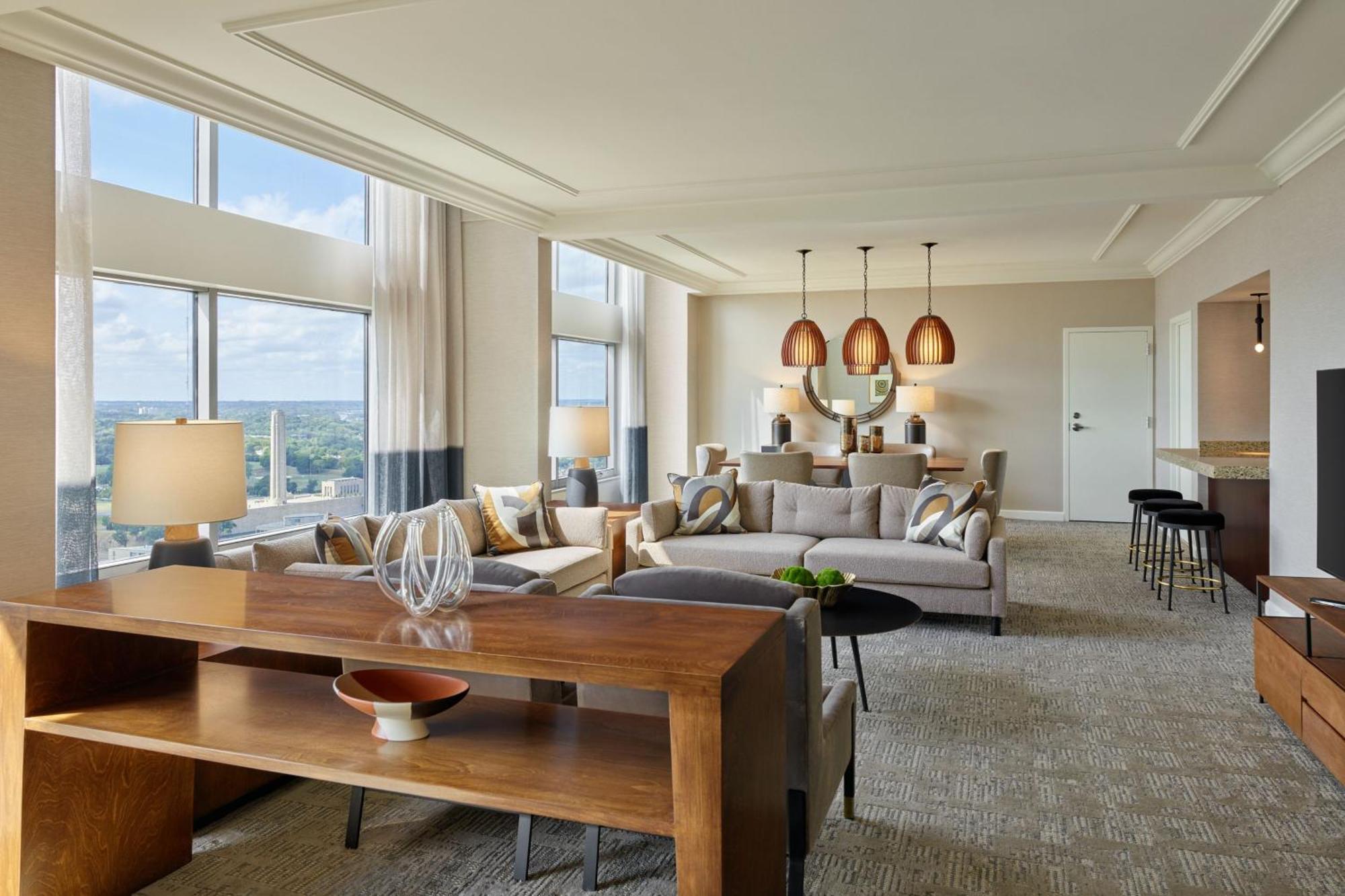 Hotel Sheraton Kansas At Crown Center 4*