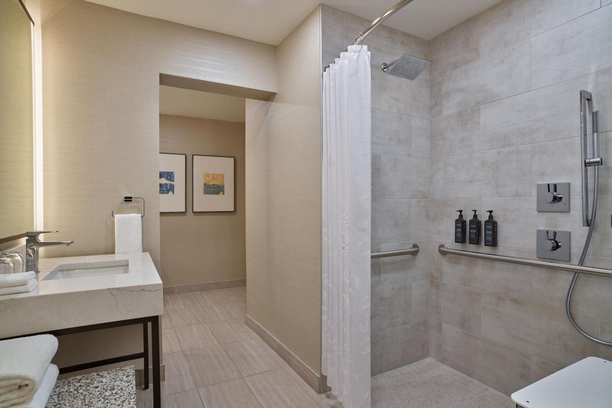 Hotel Sheraton Kansas At Crown Center Kansas City