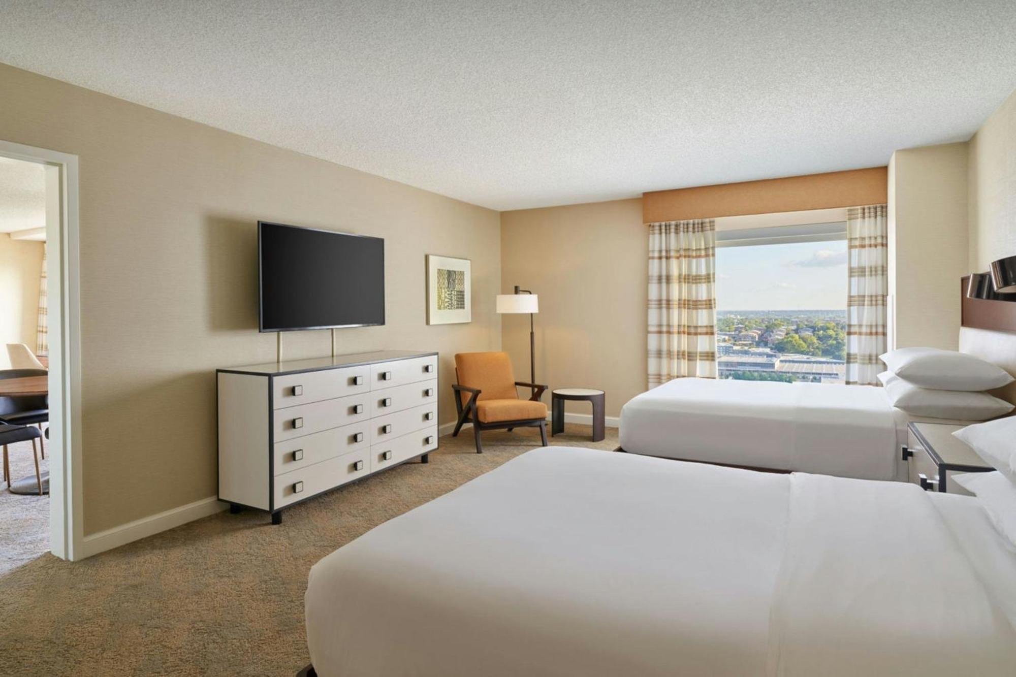 Hotel Sheraton Kansas At Crown Center 4*