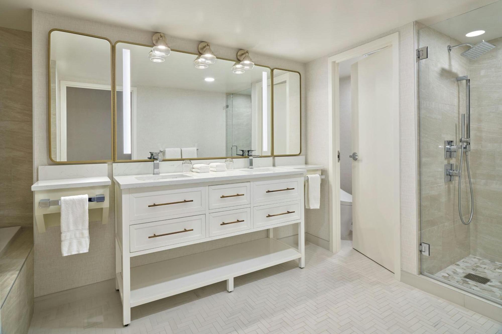 Sheraton Kansas At Crown Center 4*